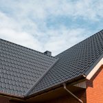 From Dull to Dazzling: Combining Roof and Siding Renovations for Instant Curb Appeal - The Roof Medic